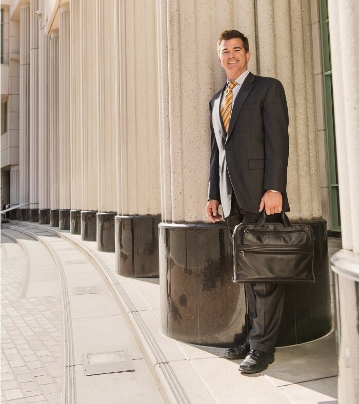 lawyer at court 2-min